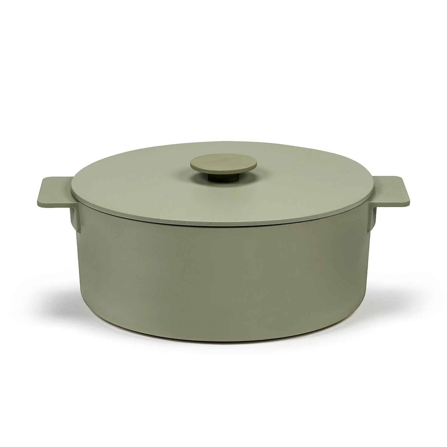 a picture of  Cast Iron Pot 5.5L on makers and merchants website