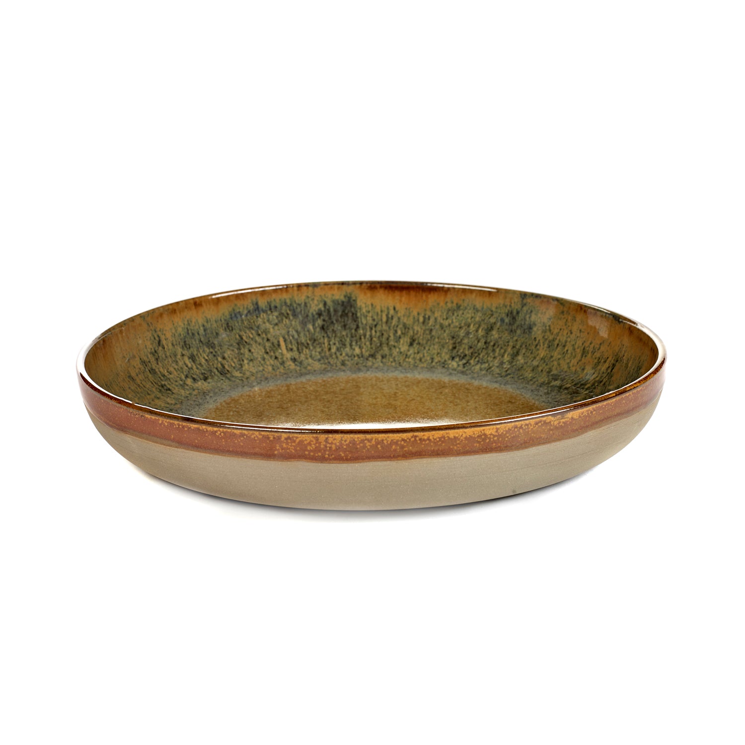 a picture of  Shallow Serving Dish on makers and merchants website