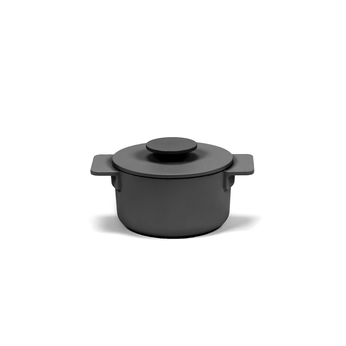 a picture of  Cast Iron Pot 1L on makers and merchants website