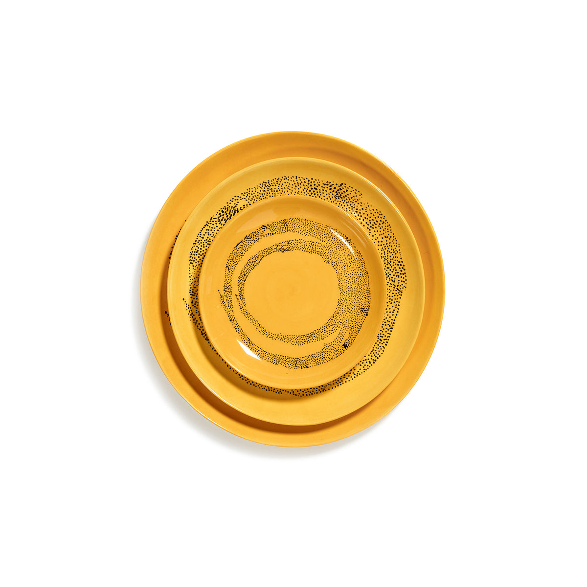 a picture of  Serving Dish on makers and merchants website