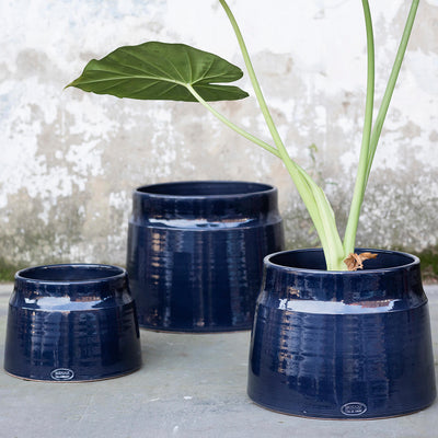 A picture of Serax plant pot on makers and merchants website